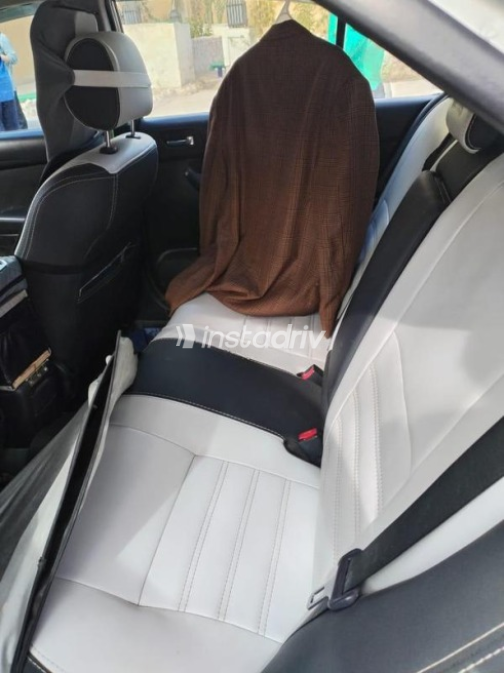 Toyota Avensis 2007 Silver Automatic Used for Sale in Gharbia - 3