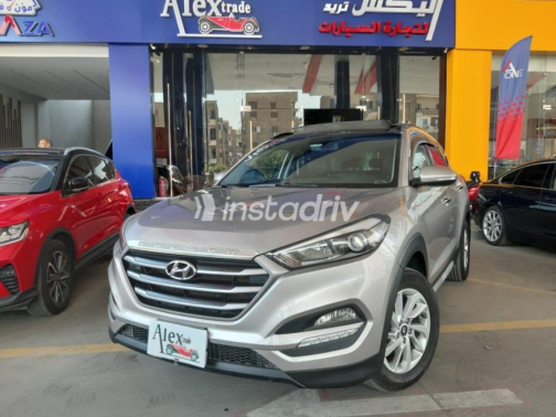 Hyundai Tucson GDI 2019 Silver Automatic Used for Sale in Nasr city - 3