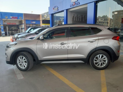 Hyundai Tucson GDI 2019 Silver Automatic Used for Sale in Nasr city - 6