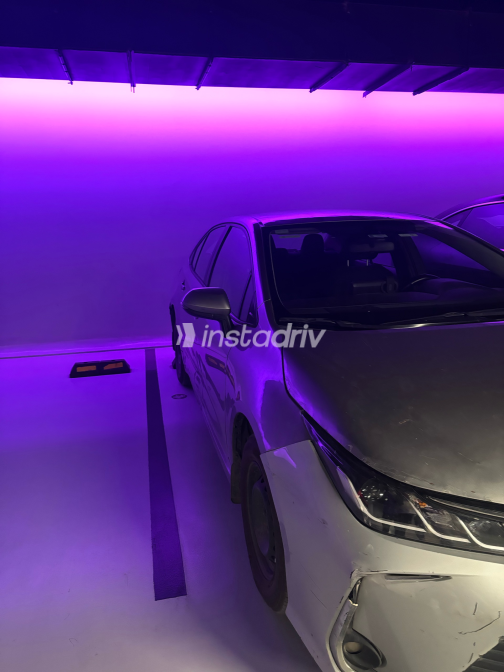 Toyota Corolla 2021 Silver CVT Used for Sale in Greater Cairo ( Cairo + Giza) - 3
