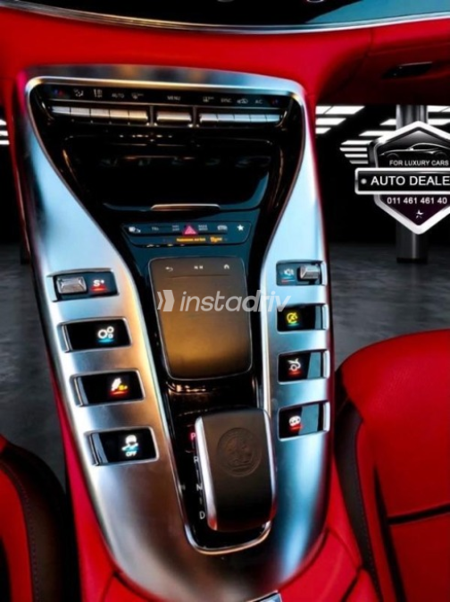 Mercedes GT 43 2021 Black Automatic Used for Sale in Cairo - 7
