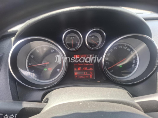 Opel Astra 2017 White Automatic Used for Sale in Alexandria - 5