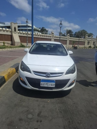 Opel Astra 2017 White Automatic Used for Sale in Alexandria