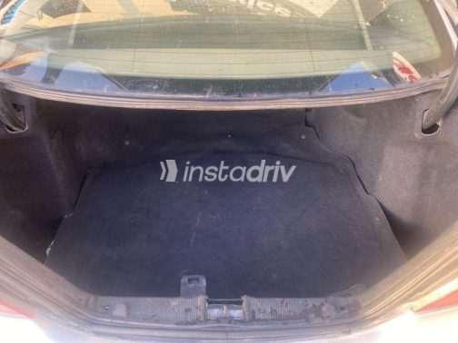 Mercedes C 180 2004 Silver Automatic Used for Sale in Nasr city - 10