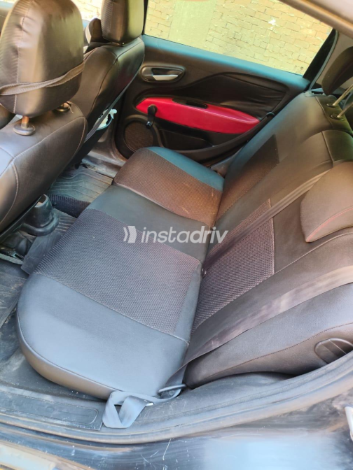 Fiat Punto 2013 Black Manual Used for Sale in Greater Cairo ( Cairo + Giza) - 3