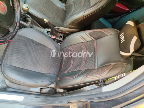 Fiat Punto 2013 Black Manual Used for Sale in Greater Cairo ( Cairo + Giza) - 5