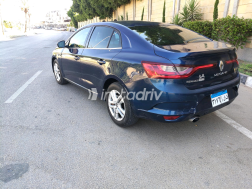 Renault Megane 2019 Blue Automatic Used for Sale in Greater Cairo ( Cairo + Giza) - 6