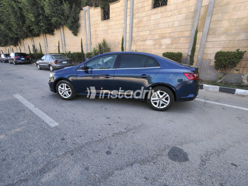 Renault Megane 2019 Blue Automatic Used for Sale in Greater Cairo ( Cairo + Giza) - 10