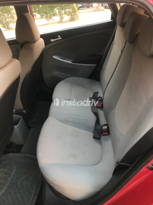 Hyundai Accent 2015 Red Automatic Used for Sale in Greater Cairo ( Cairo + Giza) - 6