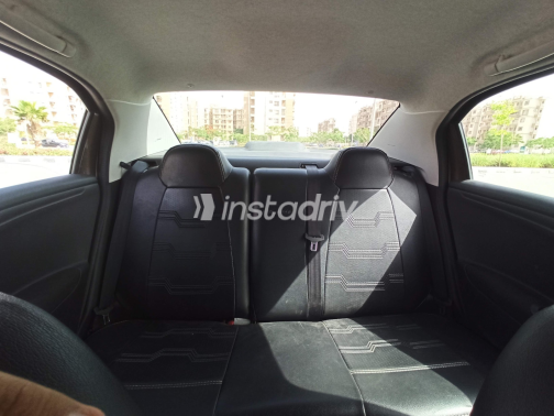 Peugeot 301 2015 Brown Automatic Used for Sale in Greater Cairo ( Cairo + Giza) - 3