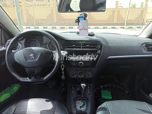 Peugeot 301 2015 Brown Automatic Used for Sale in Greater Cairo ( Cairo + Giza) - 6