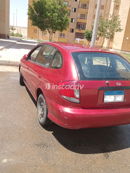 كيا ريو 2001 أحمر يدوي مستعملة للبيع في القاهرة الكبرى ( القاهرة - الجيزة) - 3