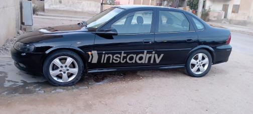 Opel Vectra 2001 Black Automatic Used for Sale in Greater Cairo ( Cairo + Giza) - 10