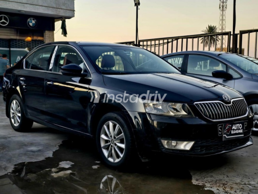 Skoda Octavia 2016 Black Automatic Used for Sale in El Mahalla - 3