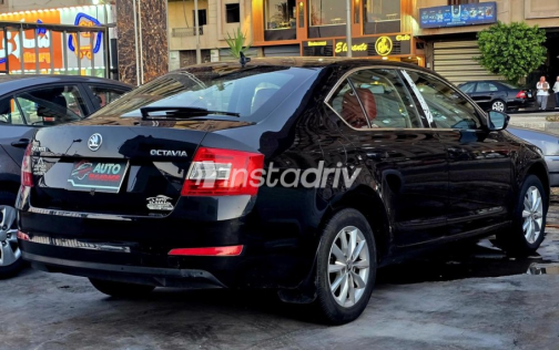 Skoda Octavia 2016 Black Automatic Used for Sale in El Mahalla - 5