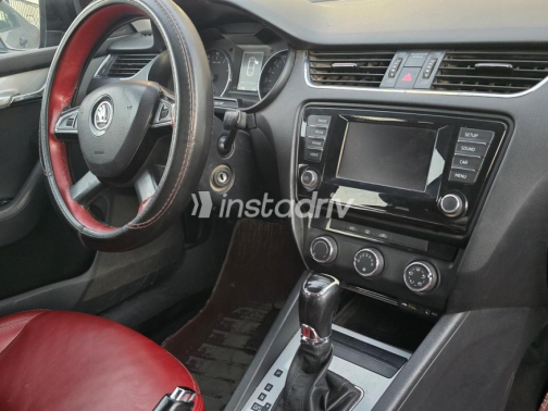 Skoda Octavia 2016 Black Automatic Used for Sale in El Mahalla - 7