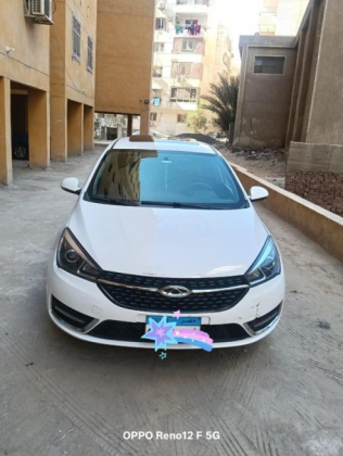 شيرى اريزو 5 2025 أبيض أوتوماتيك مستعملة للبيع في القاهرة