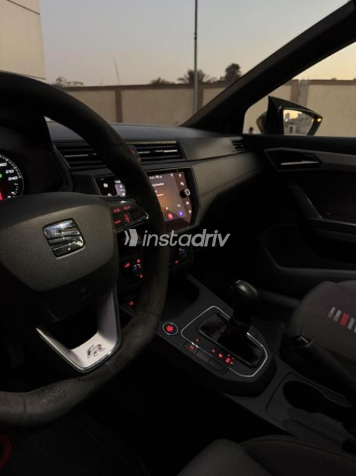 Seat Ibiza 2021 Dark Blue Automatic Used for Sale in Greater Cairo ( Cairo + Giza) - 10