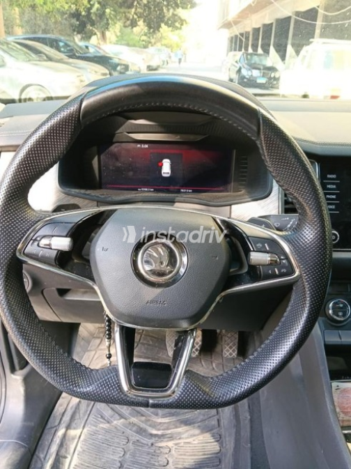 Skoda Kodiaq 2023 Silver Automatic Used for Sale in Nasr city - 6