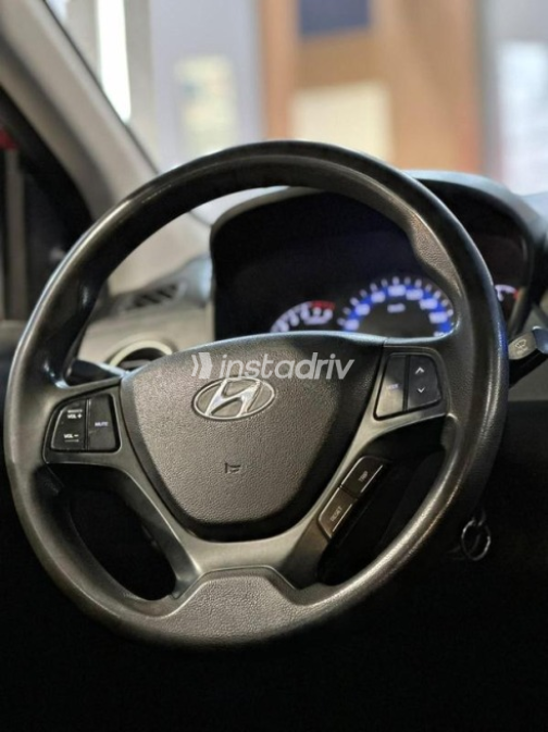 هيونداي I10 2015 أحمر أوتوماتيك مستعملة للبيع في القاهرة - 7