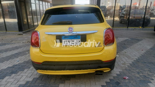 Fiat 500 X 2017 Yellow Automatic Used for Sale in Greater Cairo ( Cairo + Giza) - 5