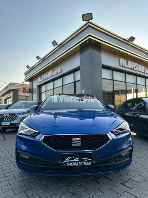 Seat Leon 2025 Blue Automatic Used for Sale in Greater Cairo ( Cairo + Giza) - 3