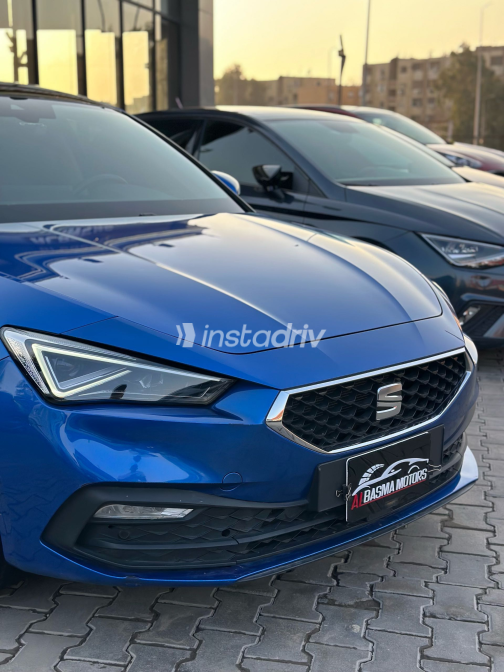 Seat Leon 2025 Blue Automatic Used for Sale in Greater Cairo ( Cairo + Giza) - 4