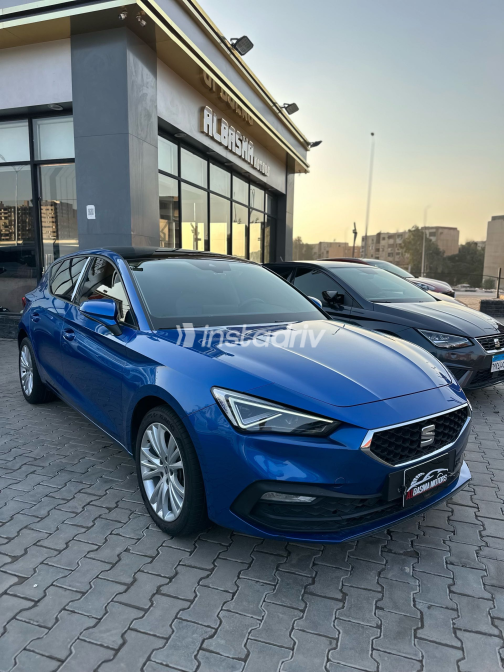 Seat Leon 2025 Blue Automatic Used for Sale in Greater Cairo ( Cairo + Giza) - 5