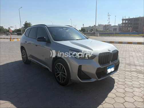 بي ام دبليو X1 2023 رمادي أوتوماتيك مستعملة للبيع في القاهرة الكبرى ( القاهرة - الجيزة) - 3