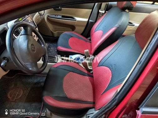 Hyundai Accent 2009 Red Automatic Used for Sale in Greater Cairo ( Cairo + Giza) - 2