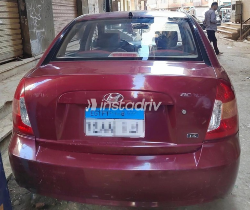 Hyundai Accent 2009 Red Automatic Used for Sale in Greater Cairo ( Cairo + Giza) - 6