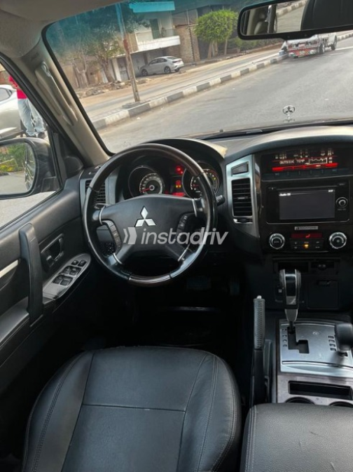 Mitsubishi Pajero 2019 Black Automatic Used for Sale in Nasr city - 10