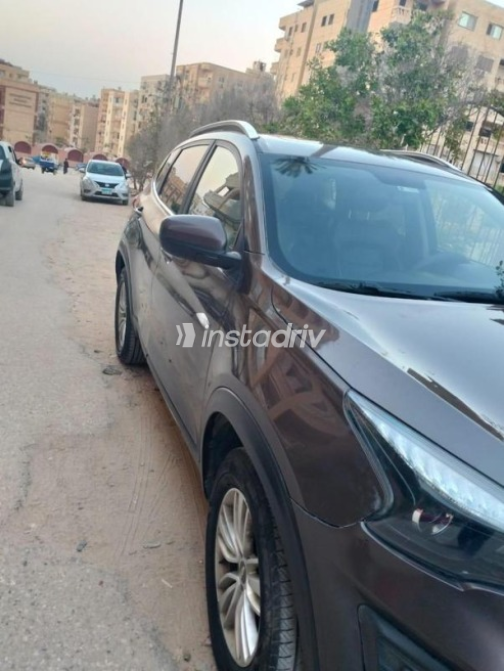 Chery Tiggo 7 2021 Brown Automatic Used for Sale in Pyramids Gardens - 5