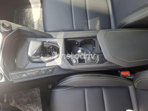 Lynkco 06 2025 Gray Automatic Used for Sale in Greater Cairo ( Cairo + Giza) - 8