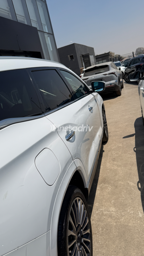 Jetour X95 2023 White Automatic Used for Sale in Greater Cairo ( Cairo + Giza) - 9