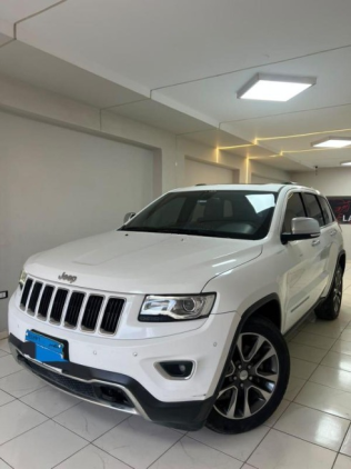 Jeep Grand Cherokee 2017 White Automatic Used for Sale in 6 October