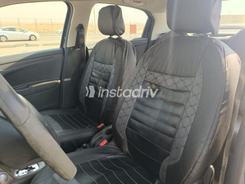 بيجو 301 2020 أزرق أوتوماتيك مستعملة للبيع في المعادى - 10