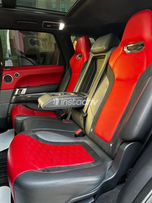 Land Rover Range Rover Sport 2022 Black Automatic Used for Sale in Cairo - 6