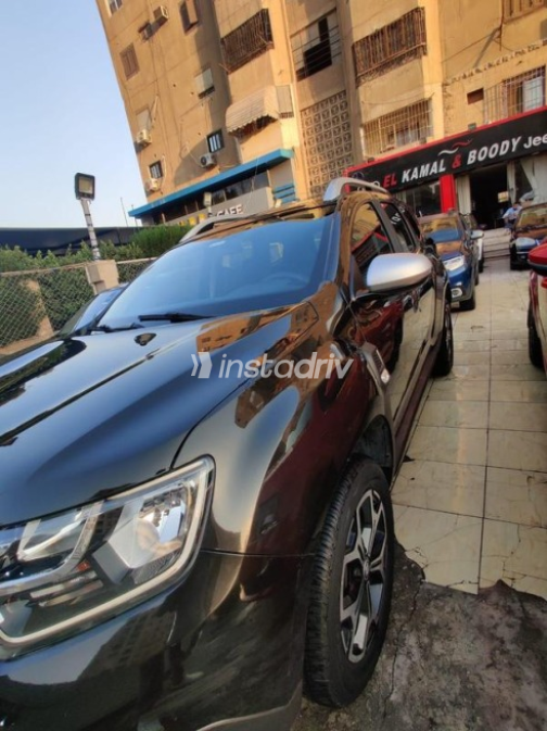 Renault Duster 2019 Brown Automatic Used for Sale in Heliopolis - 2