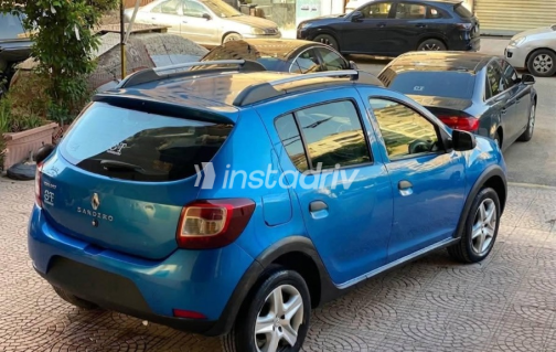Renault Sandero Step Way 2019 Blue Automatic Used for Sale in Sadat City - 4