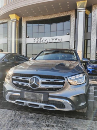 Mercedes GLC 200 2022 Gray Automatic Used for Sale in Cairo