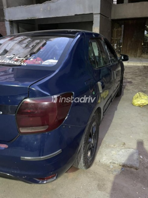 Renault Logan 2019 White Automatic Used for Sale in Giza - 3