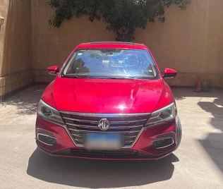 ام جى 5 2021 أحمر أوتوماتيك مستعملة للبيع في مدينة الشيخ زايد