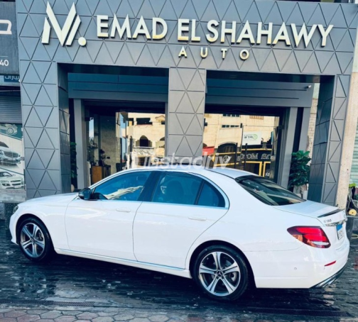 Mercedes E 180 2019 White Automatic Used for Sale in Damietta - 4