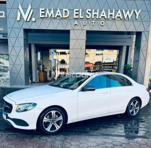 Mercedes E 180 2019 White Automatic Used for Sale in Damietta - 5