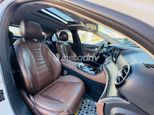 Mercedes E 180 2019 White Automatic Used for Sale in Damietta - 9