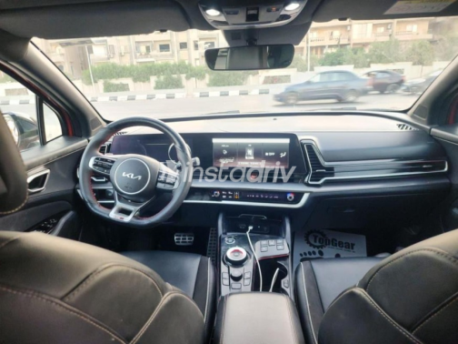 Kia Sportage 2024 Burgundy Automatic Used for Sale in El Haram - 1