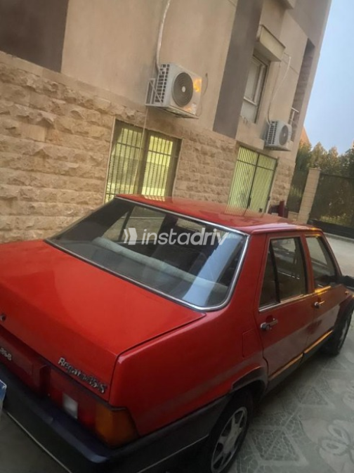 فيات ريجاتا 1990 أحمر أوتوماتيك مستعملة للبيع في مدينة الشيخ زايد - 7