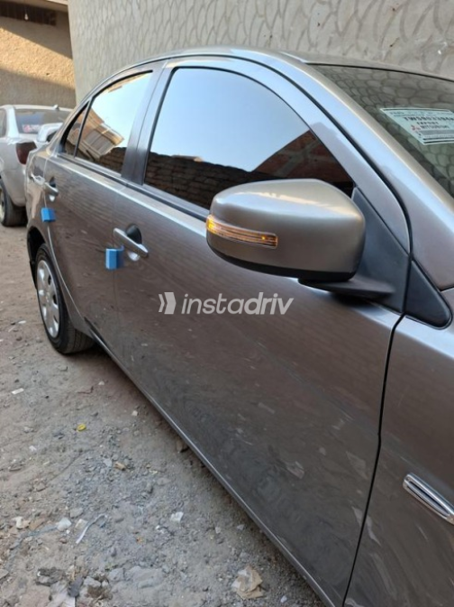 Mitsubishi Lancer EX Shark 2016 Dark Gray Automatic Used for Sale in Dakahlia - 5