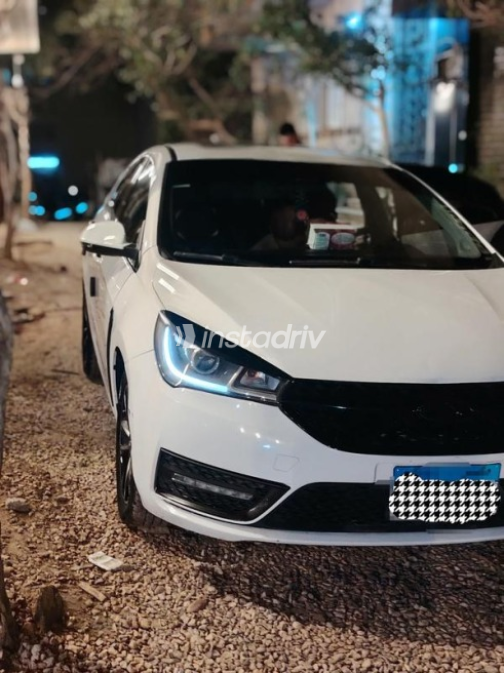شيرى اريزو 5 2025 أبيض أوتوماتيك مستعملة للبيع في القاهرة - 7